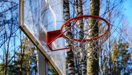 中国男篮最新集训名单公布 赵睿、周琦领衔！