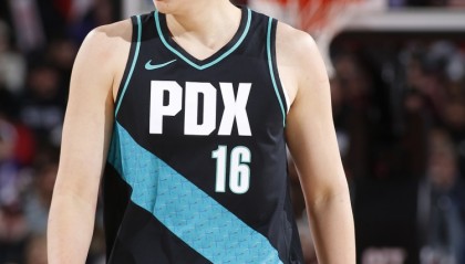 韩乔生：杨瀚森慢热是老毛病 下半场回暖后进攻天赋一览无余！